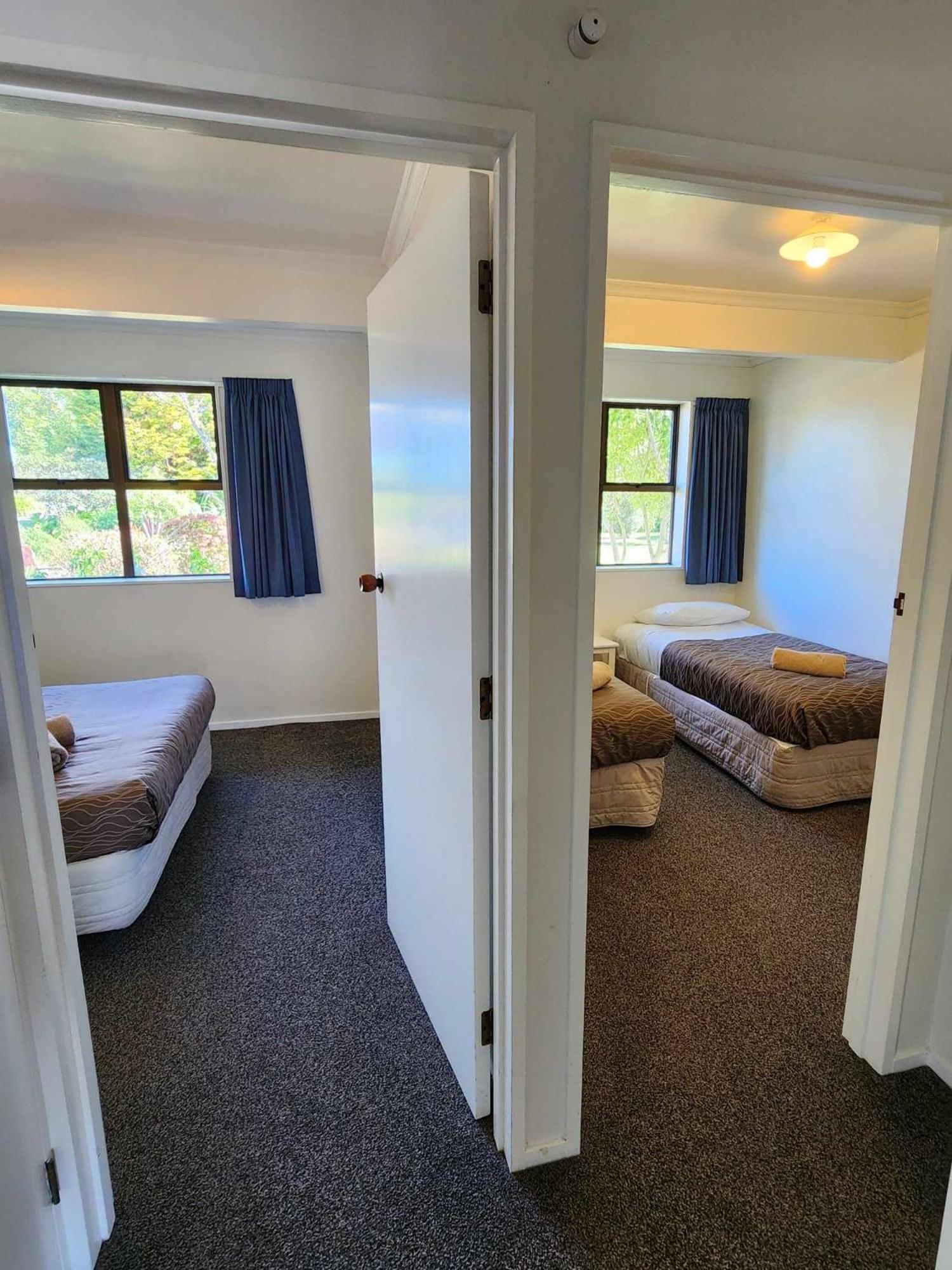 Bulls Motel & Holiday Park Halcombe Exterior foto